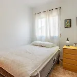 3 Bedroom Cozy In Апартаменты